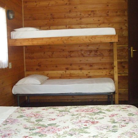 Camping Azzurro براتشيانو المظهر الخارجي الصورة